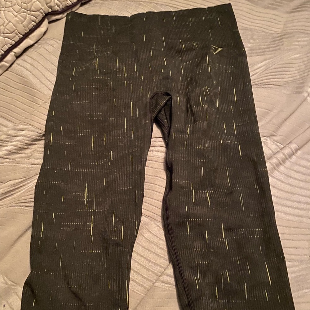 Gymshark leggings size medium